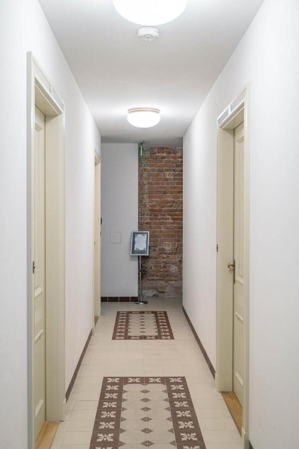 Apartament Grey Pearl Downtown Appartamento Varsavia Esterno foto